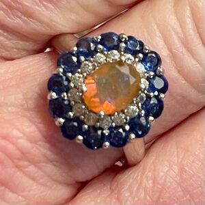 STERLING SILVER AND ETHIOPIAN OPAL AND WHITE TOPAZ RING WITH BLUE STONES SIZE 8
